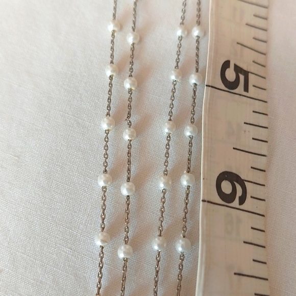 Necklace Very Decorated Pearl's, Rhinestones,Iridescent Piece in the Middle . - Picture 5 of 5